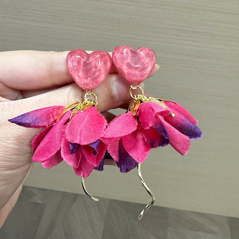 Artificial Stones studded Heart Shaped Drop Earrings