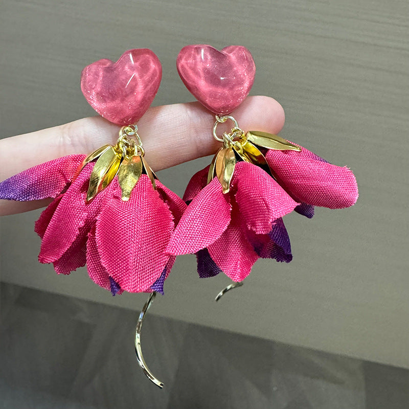 Artificial Stones studded Heart Shaped Drop Earrings
