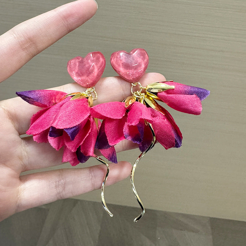 Artificial Stones studded Heart Shaped Drop Earrings