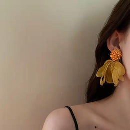 Floral Drop Earrings