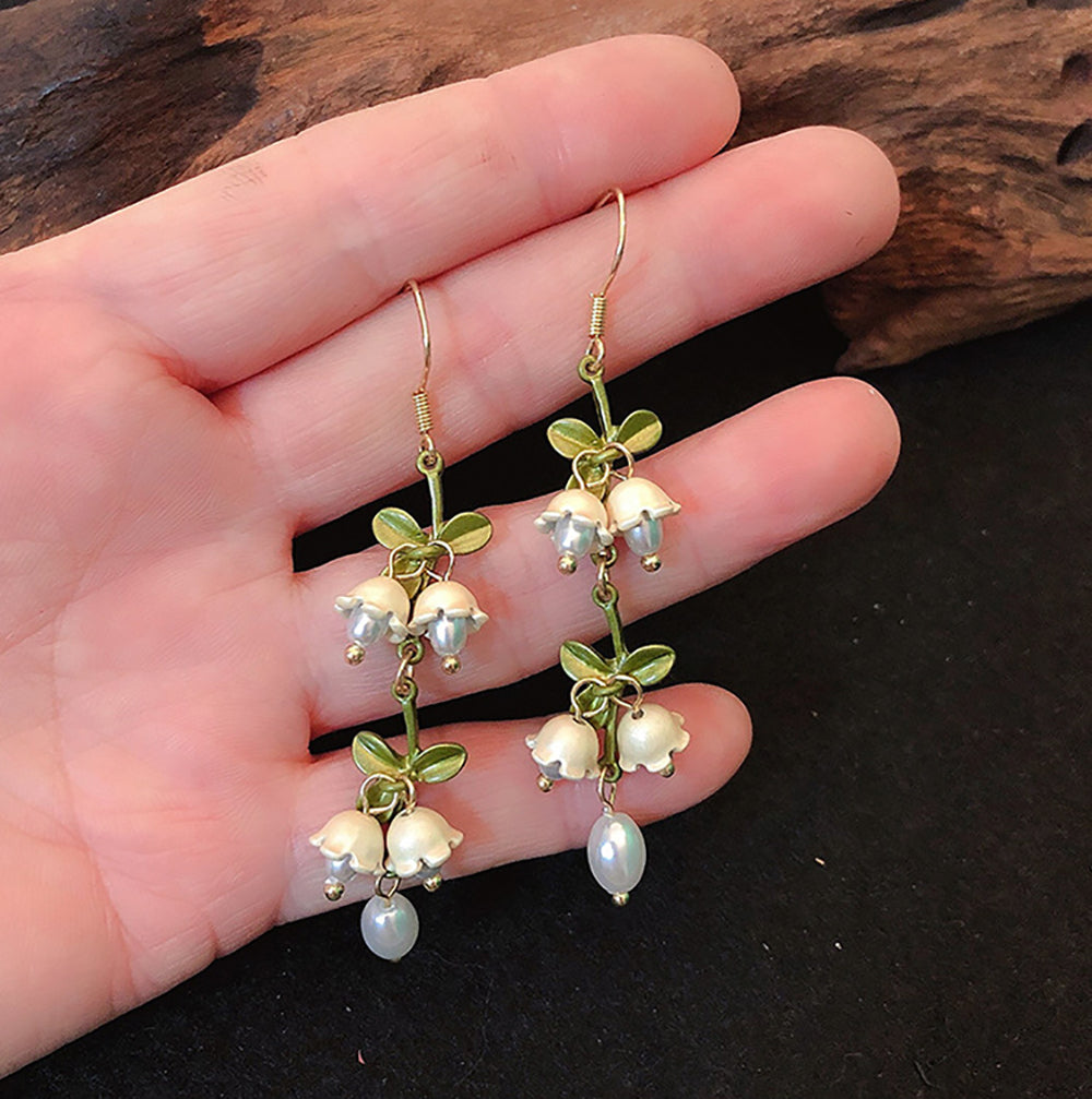Leaf Shaped Drop Earrings