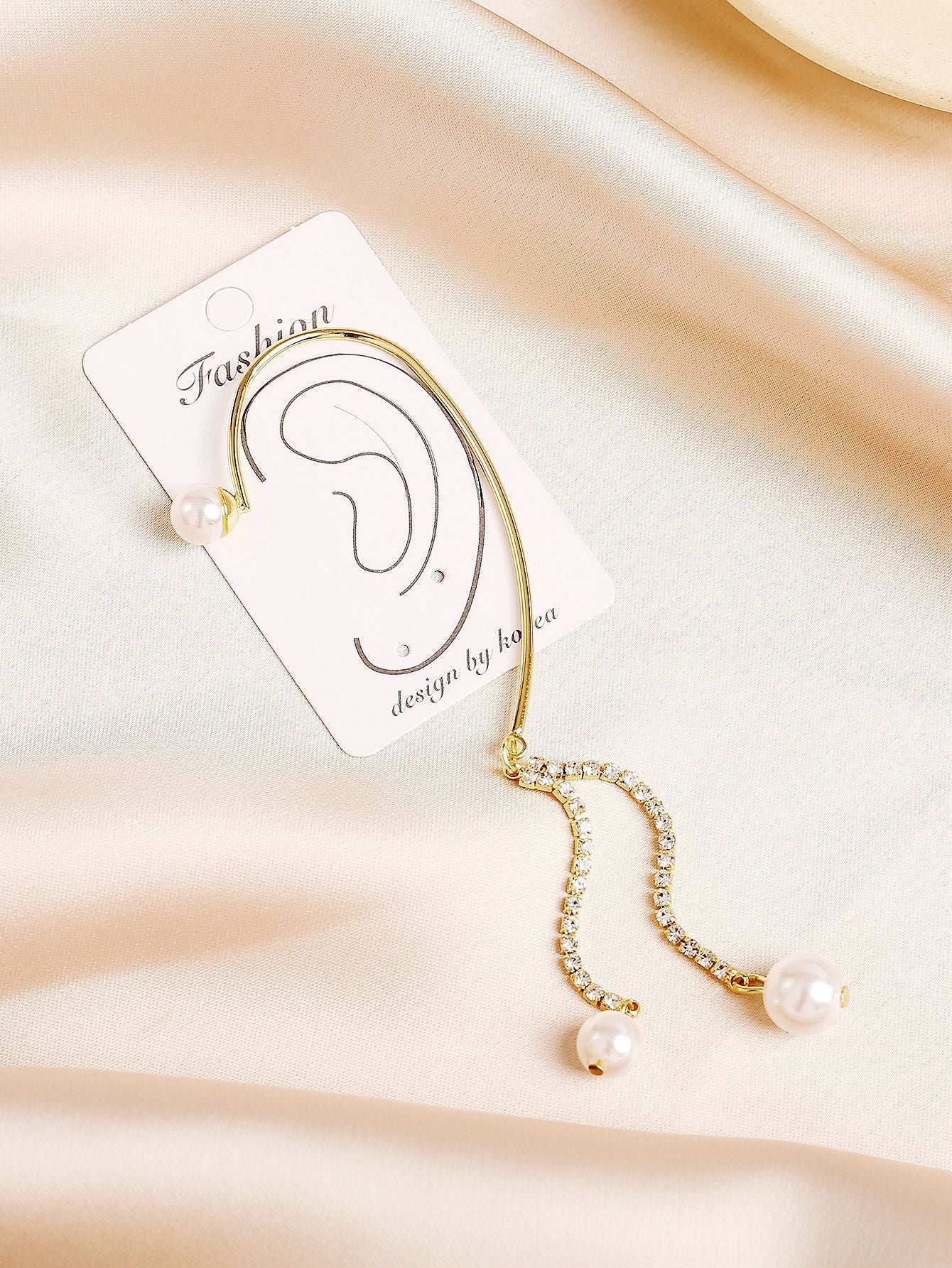 Gold Plated Artificial Studded & Beaded Contemporary Ear Cuff