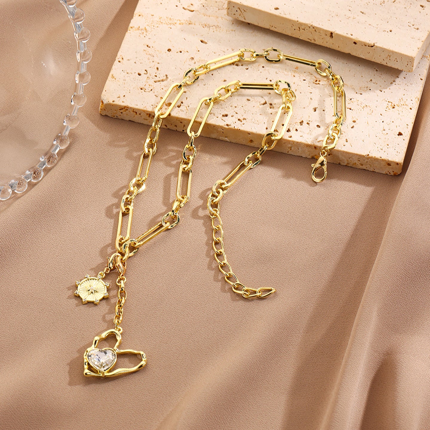 White & Gold-Plated Artificial Beads Beaded Chain