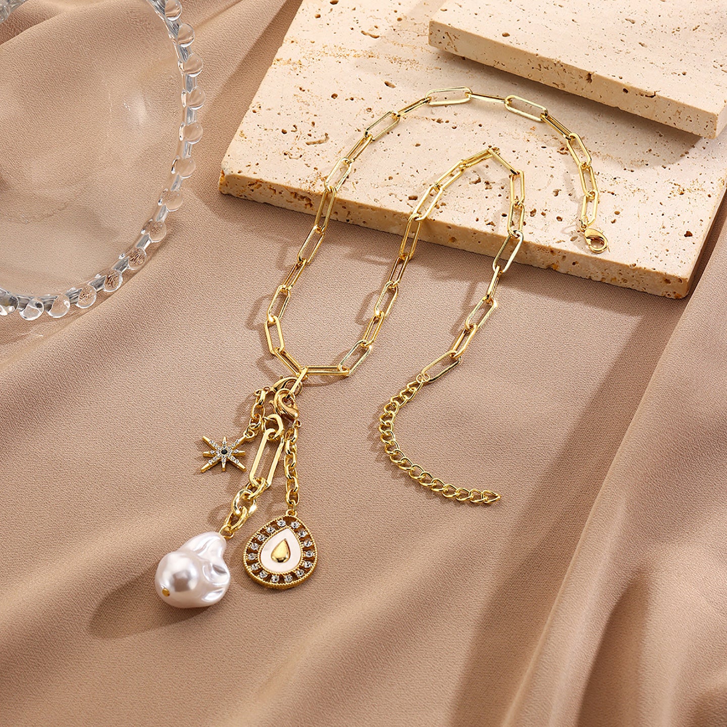 White Gold-Plated Artificial Beads Beaded Chain