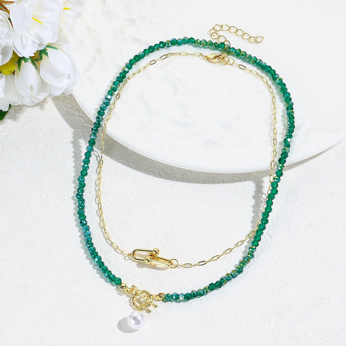 Gold-Plated Artificial Beaded Minimal Necklace