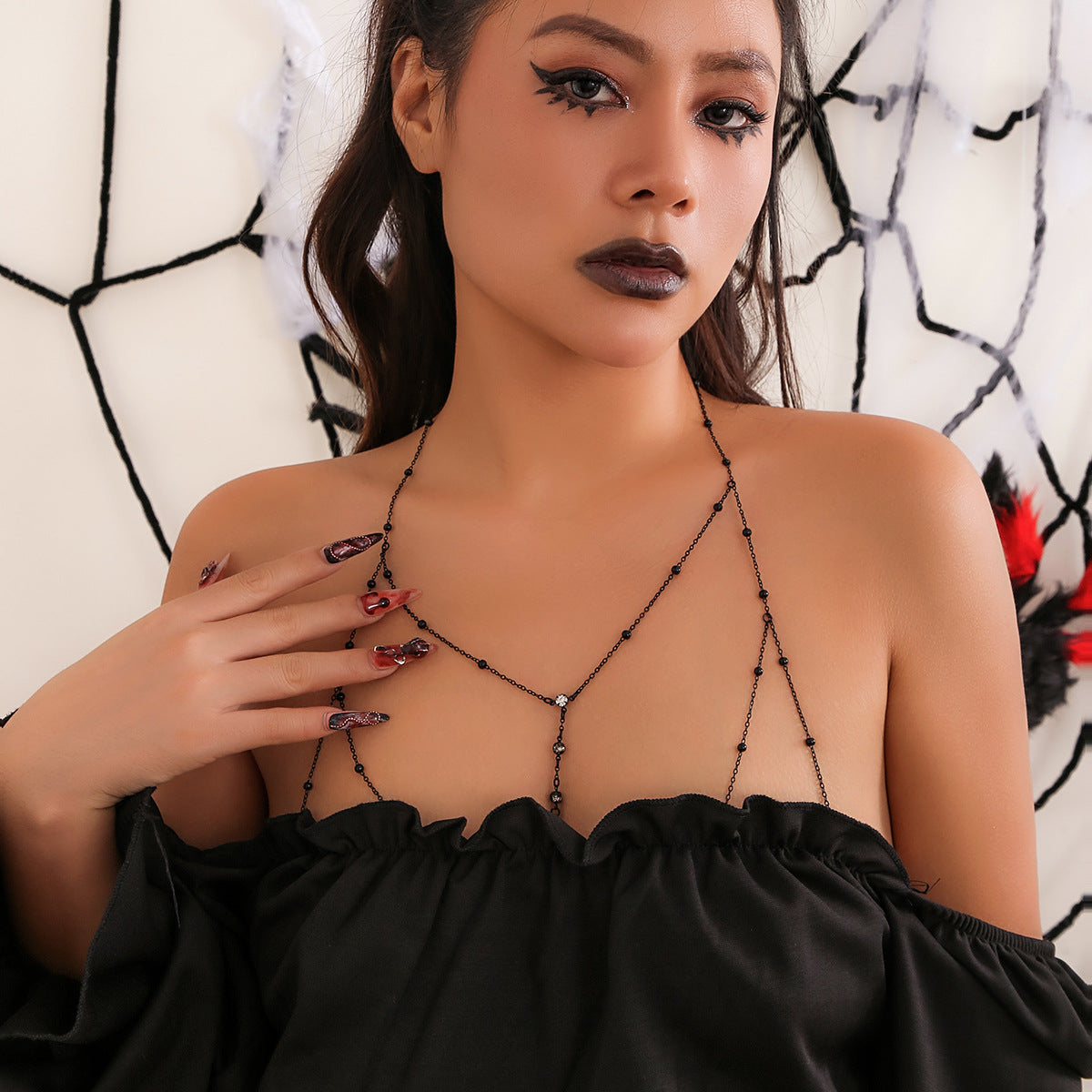 Silver-Plated Artificial Stones Studded & Beaded Chain