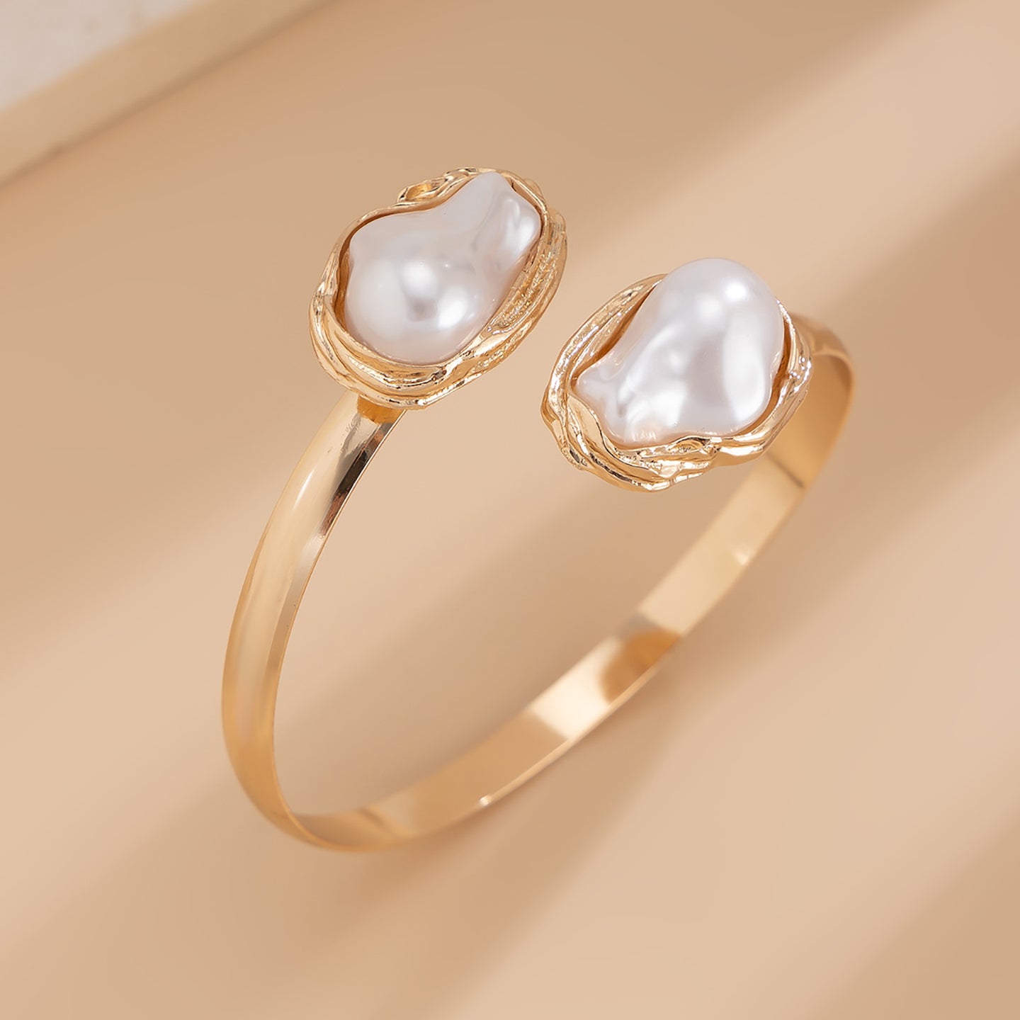 Women Pearls Handcrafted Gold-Plated Armlet Bracelet