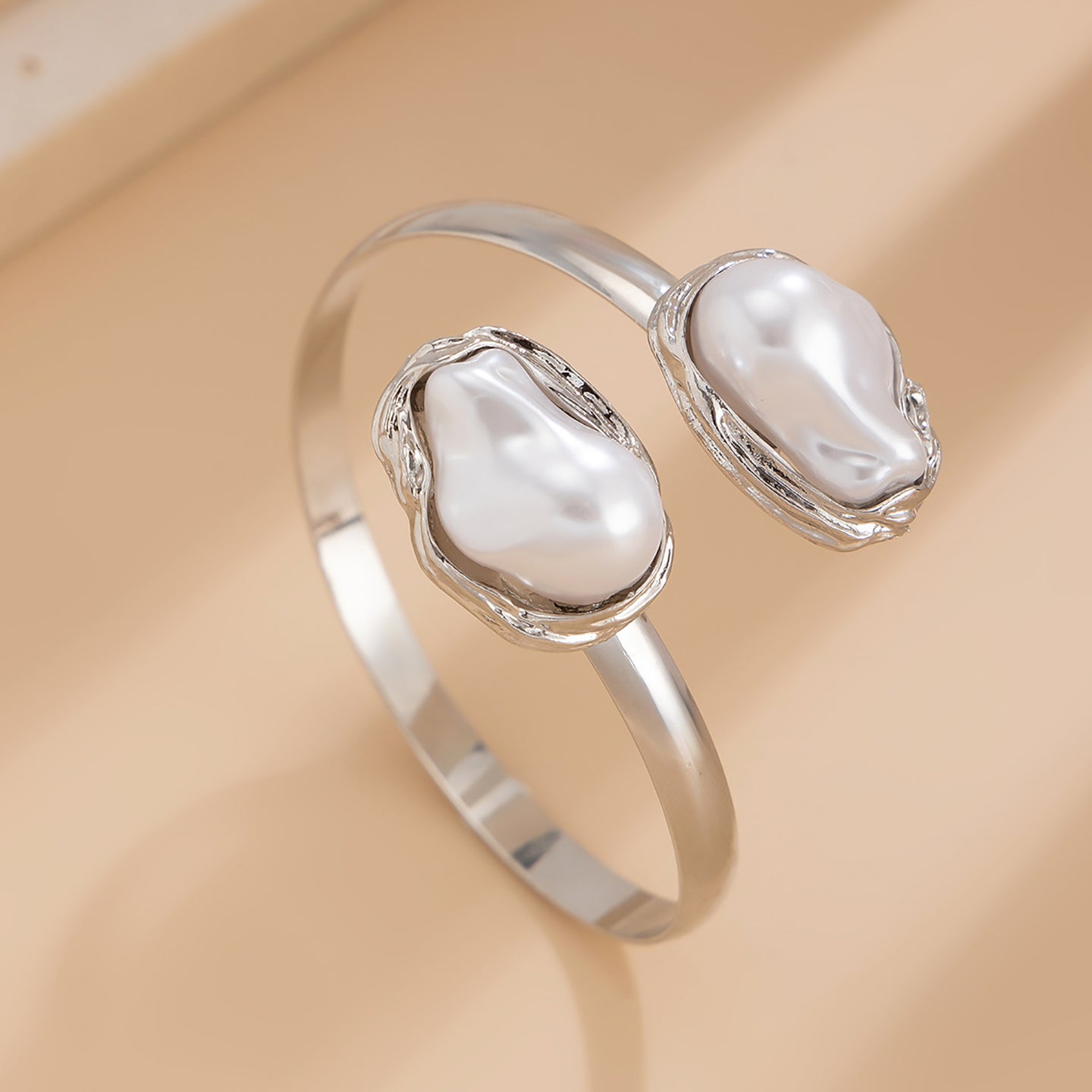 Women Pearls Handcrafted Silver-Plated Armlet Bracelet