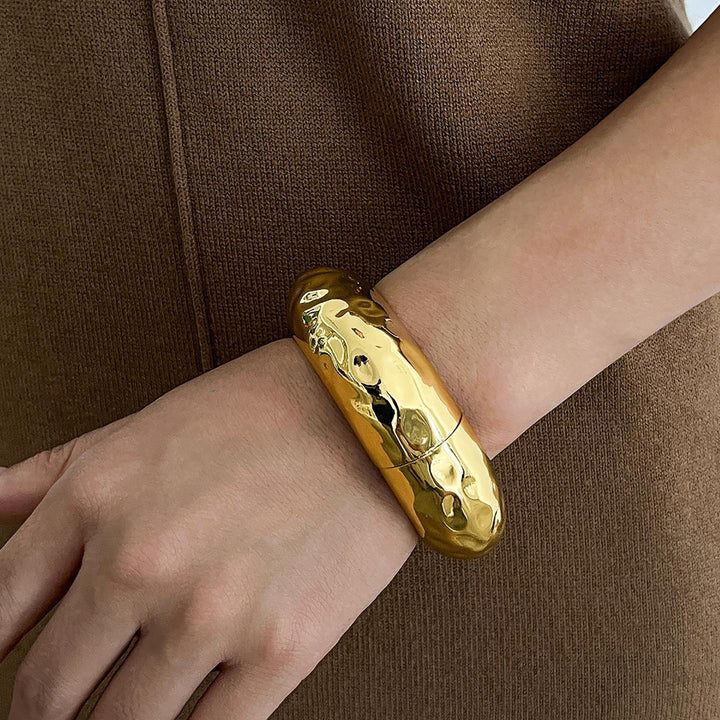 Women Gold-Plated Kada Bracelet