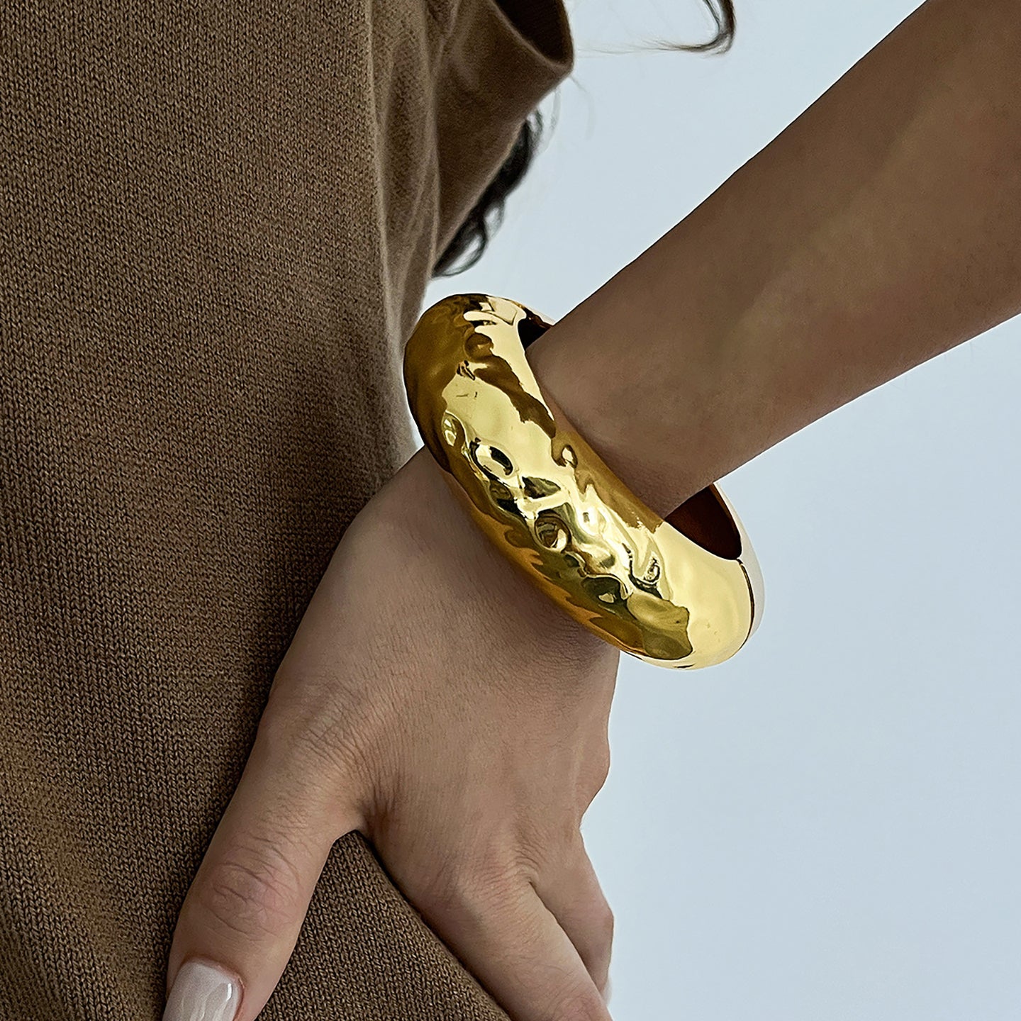 Women Gold-Plated Kada Bracelet