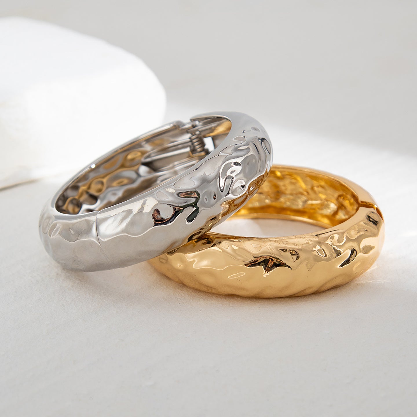 Women Gold-Plated Kada Bracelet