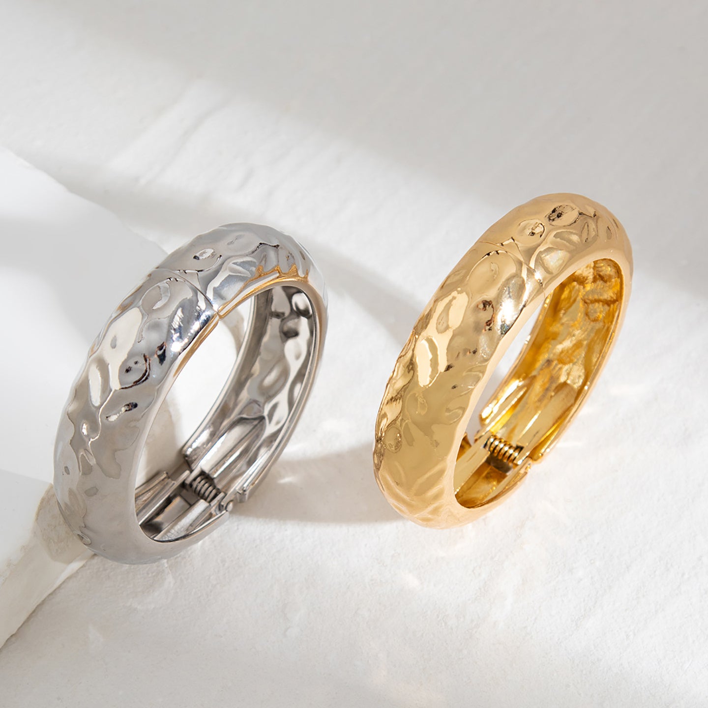Women Gold-Plated Kada Bracelet