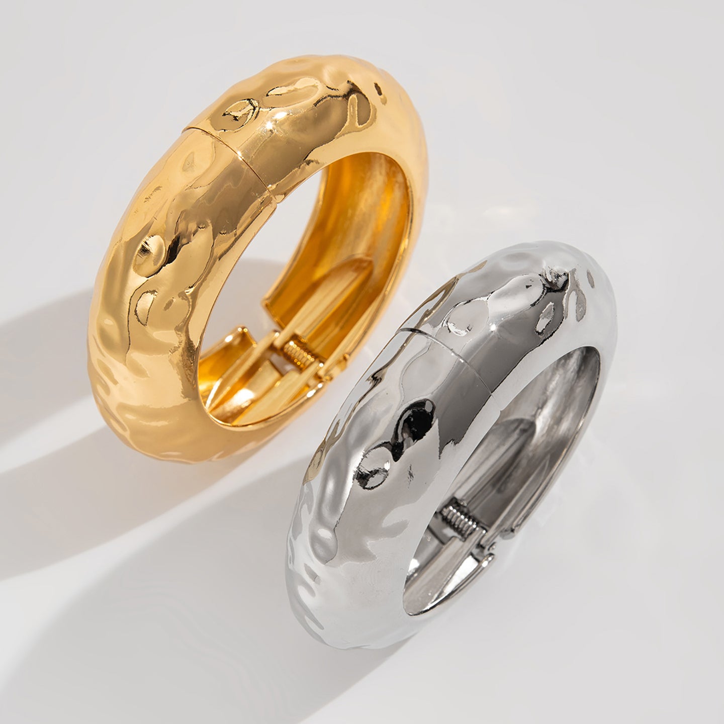 Women Handcrafted Silver-Plated Kada Bracelet