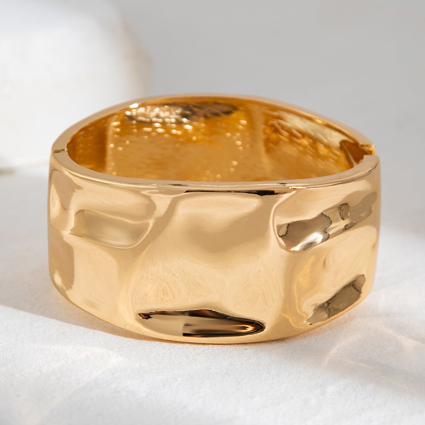 Women Handcrafted Gold-Plated Kada Bracelet