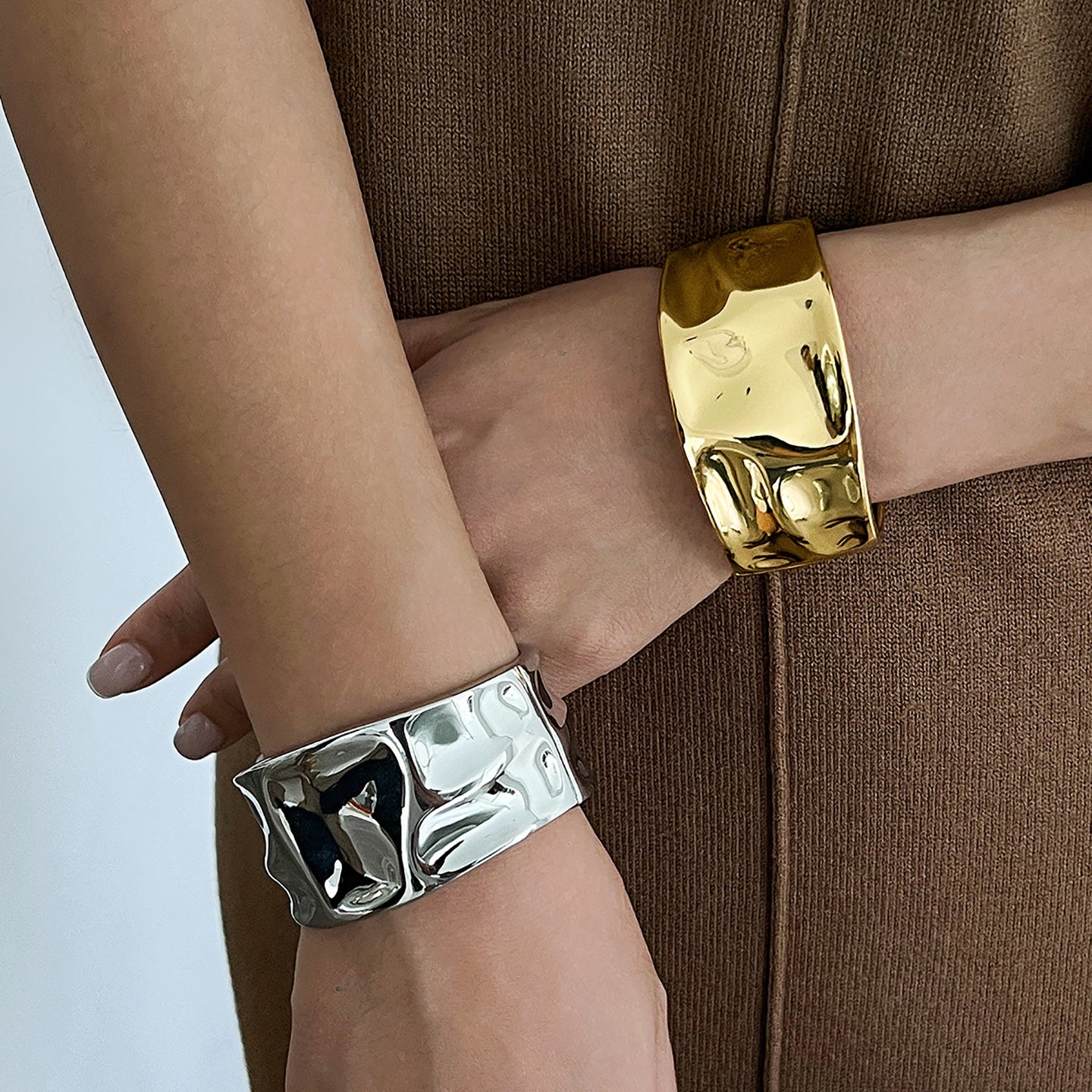 Women Silver-Plated Kada Bracelet