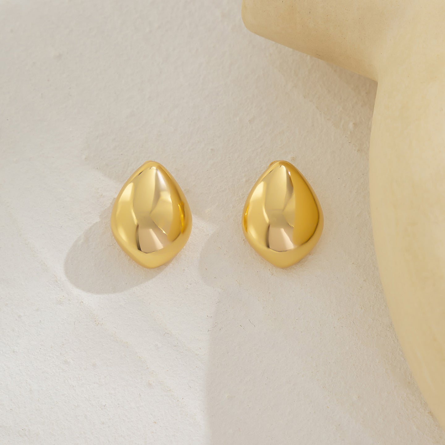 Teardrop Shaped Studs Earrings