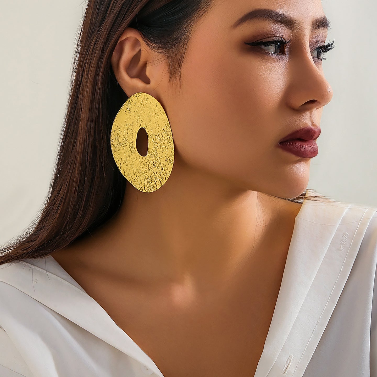 Gold-Plated Oval Chunky Drop Earrings