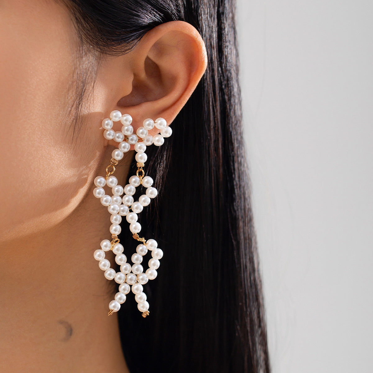 Gold-Plated Artificial Beads Beaded Quirky Drop Earrings