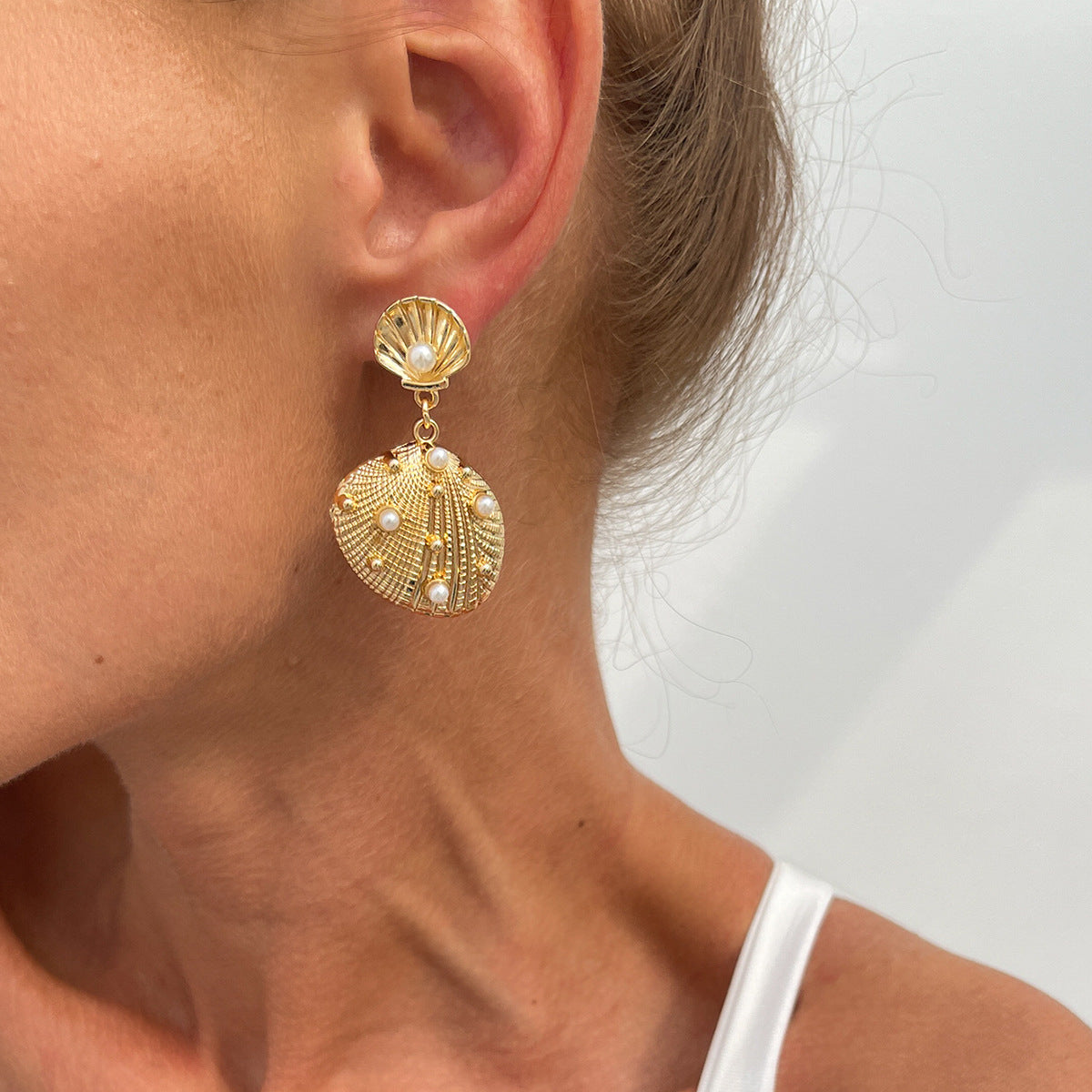 Gold Plated Artificial Stones Studded Contemporary Drop Earrings
