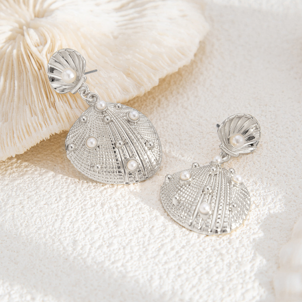 Silver Plated Artificial Beads Beaded Contemporary Drop Earrings