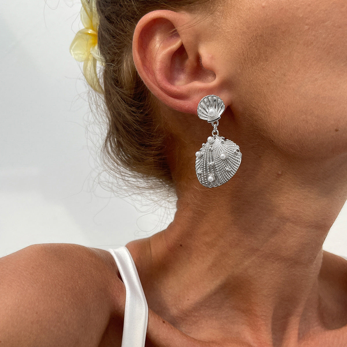 Silver Plated Artificial Beads Beaded Contemporary Drop Earrings