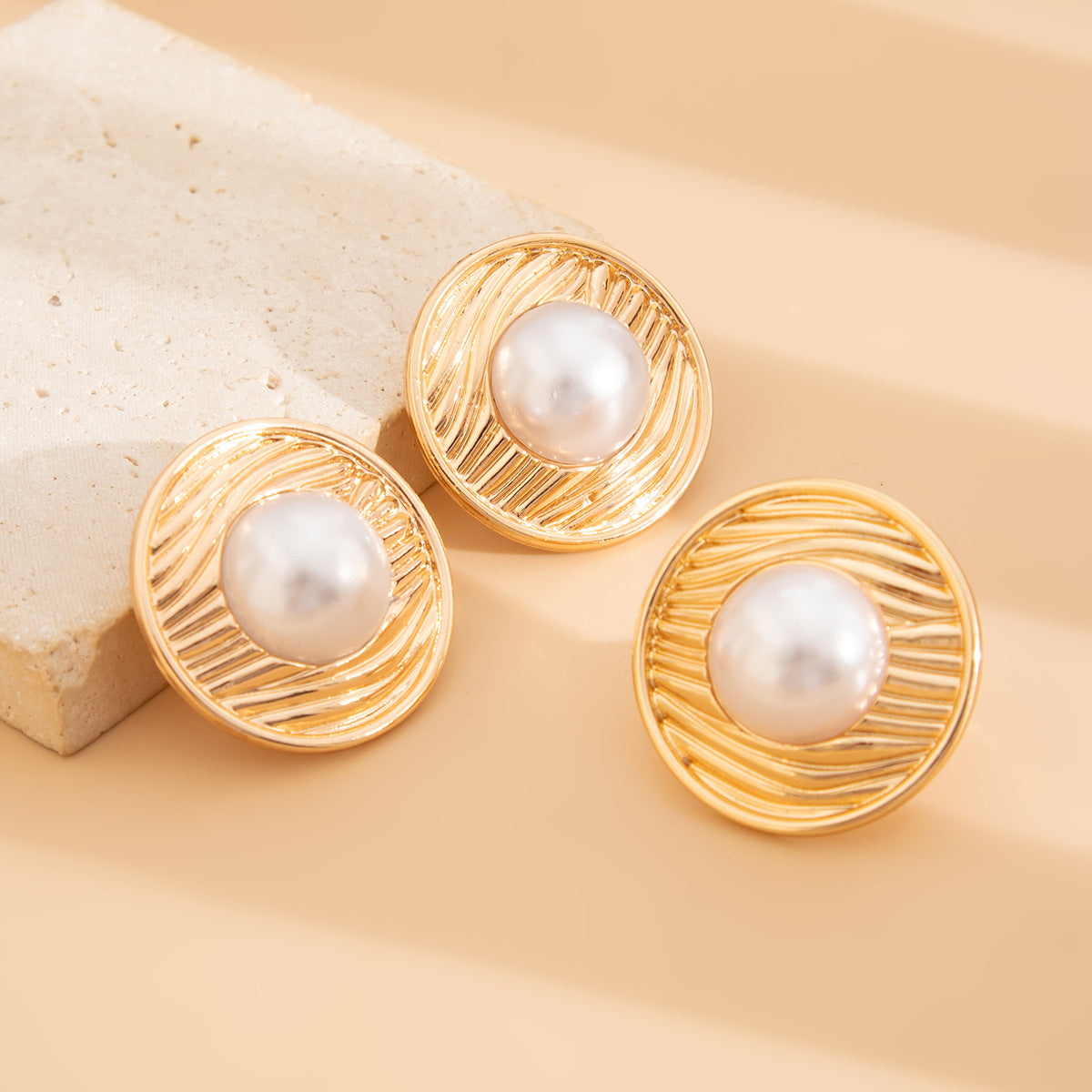 Gold Plated Artificial Beads Beaded Circular Shaped Studs