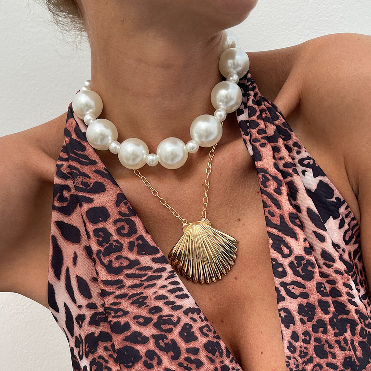 Gold-Plated Artificial Stone Baeded MInimal Necklace