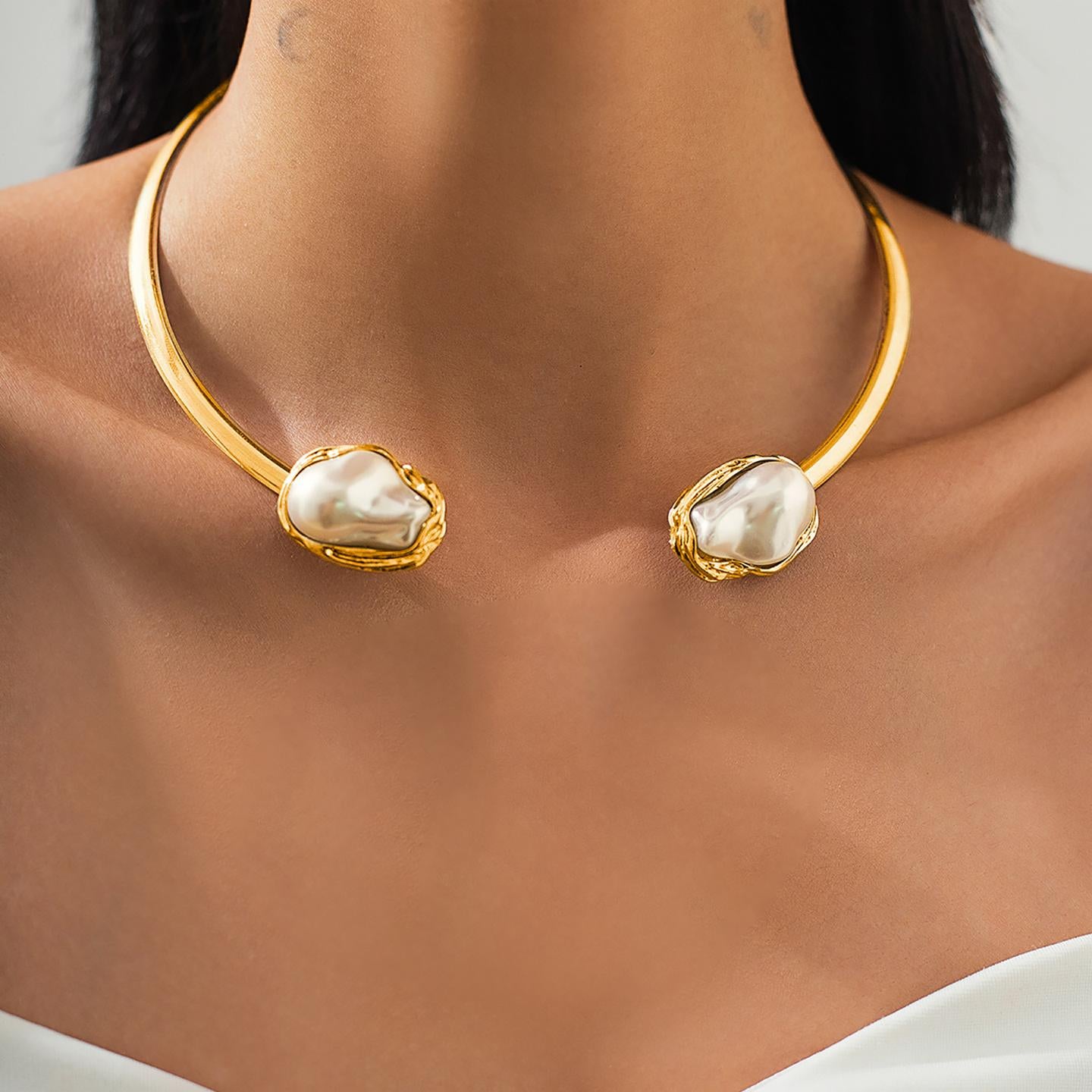 Gold Plated Pearls Studded Jewellery Set
