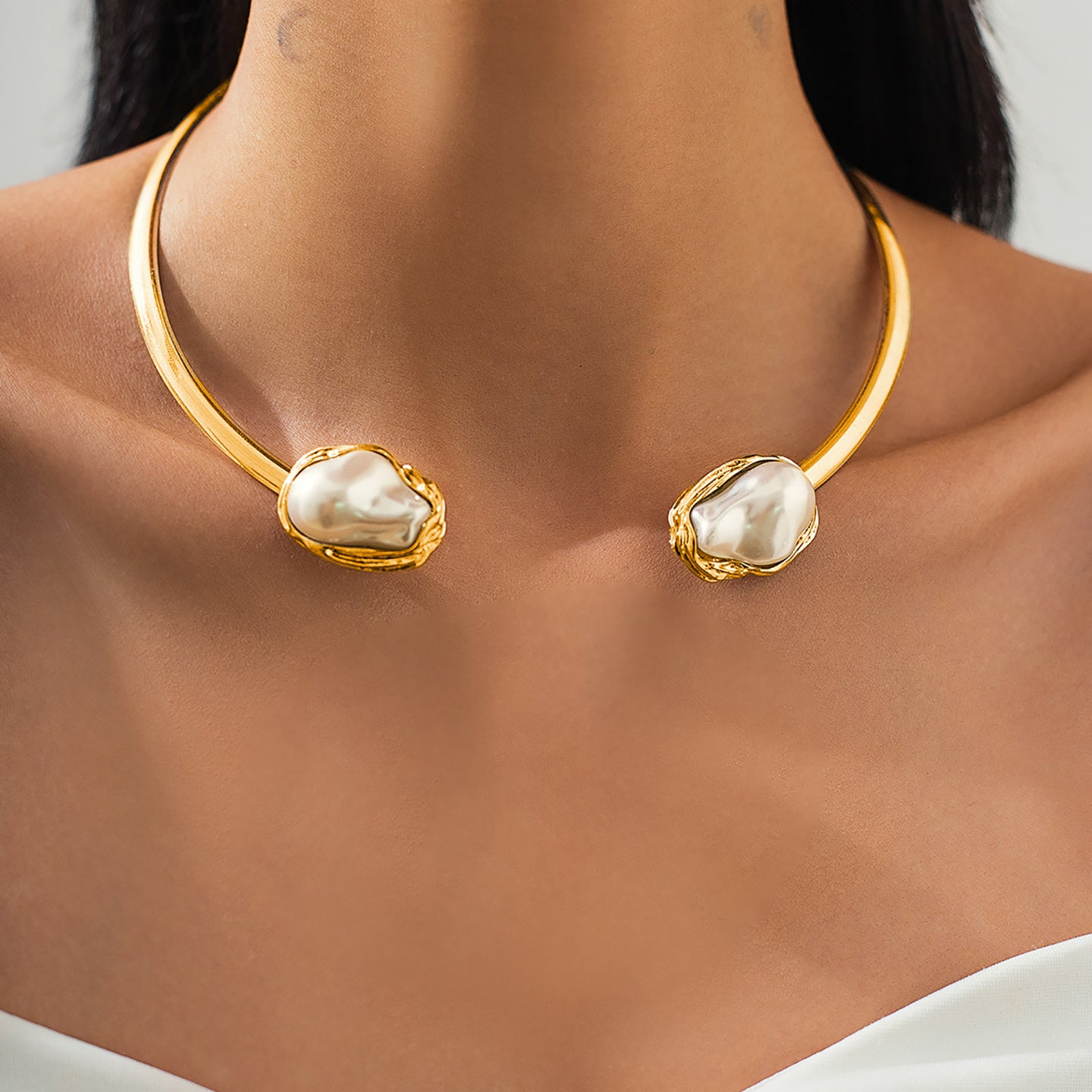 Gold Plated Pearls Studded Jewellery Set