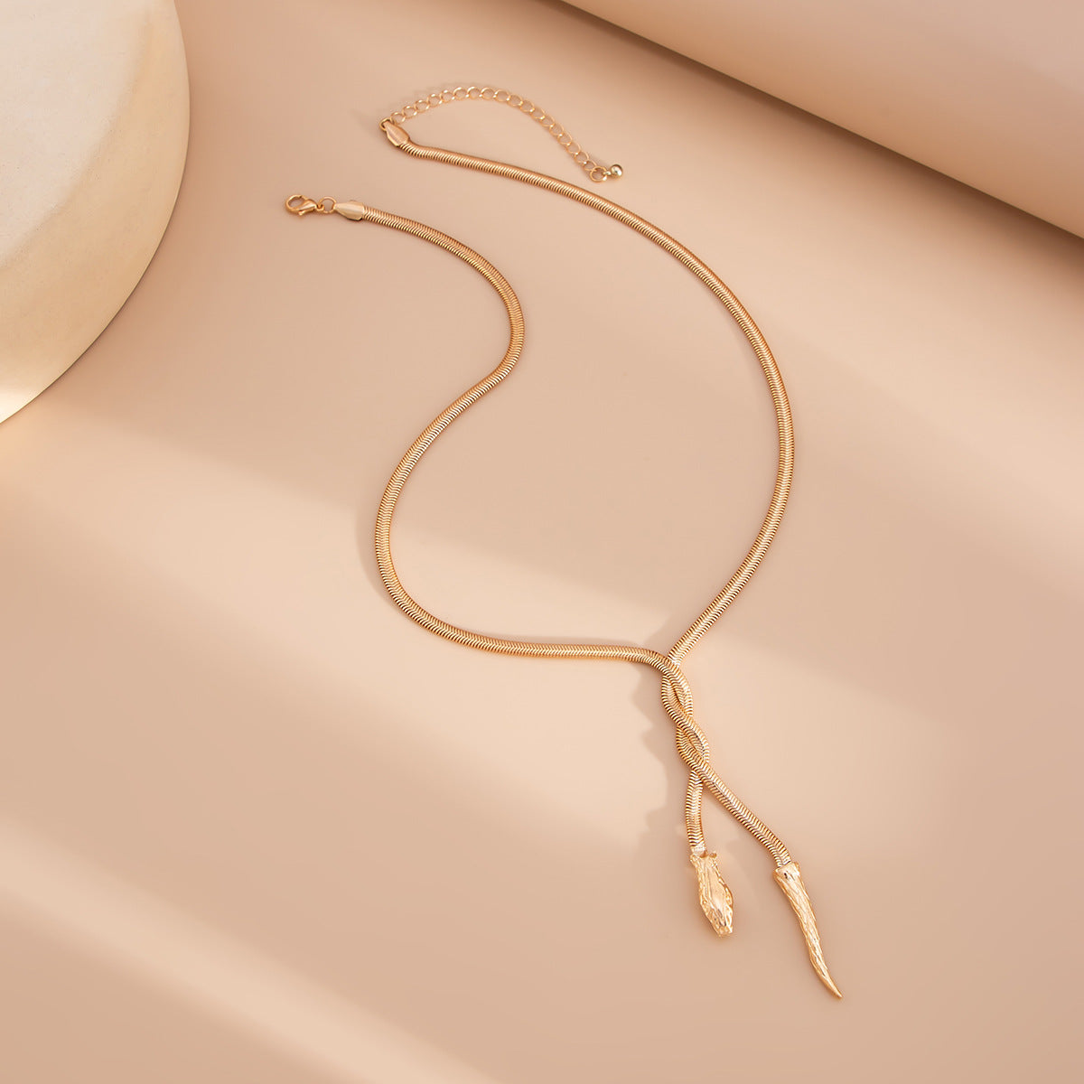 Gold-Plated Minimal Chain