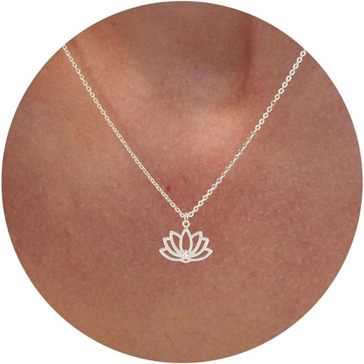 Silver Toned Silver Plated Cubic Zirconia Studded Brass Chain