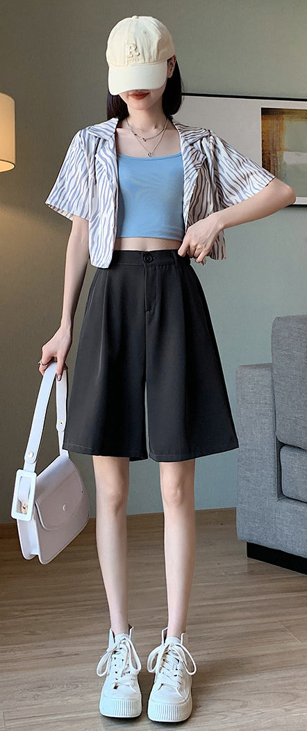 Solid Low-Rise Regular Shorts