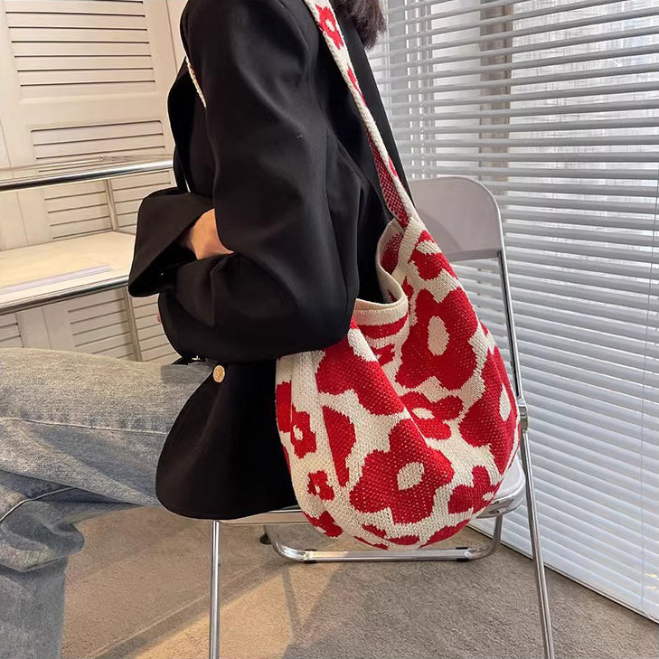 Red Printed One Handle Handheld Bag