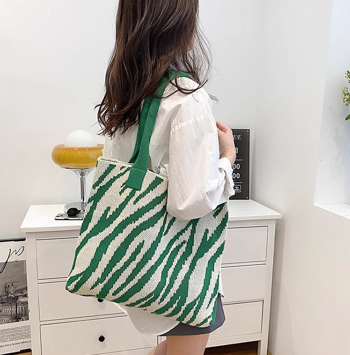 Green Printed Two Handles Handheld Bag