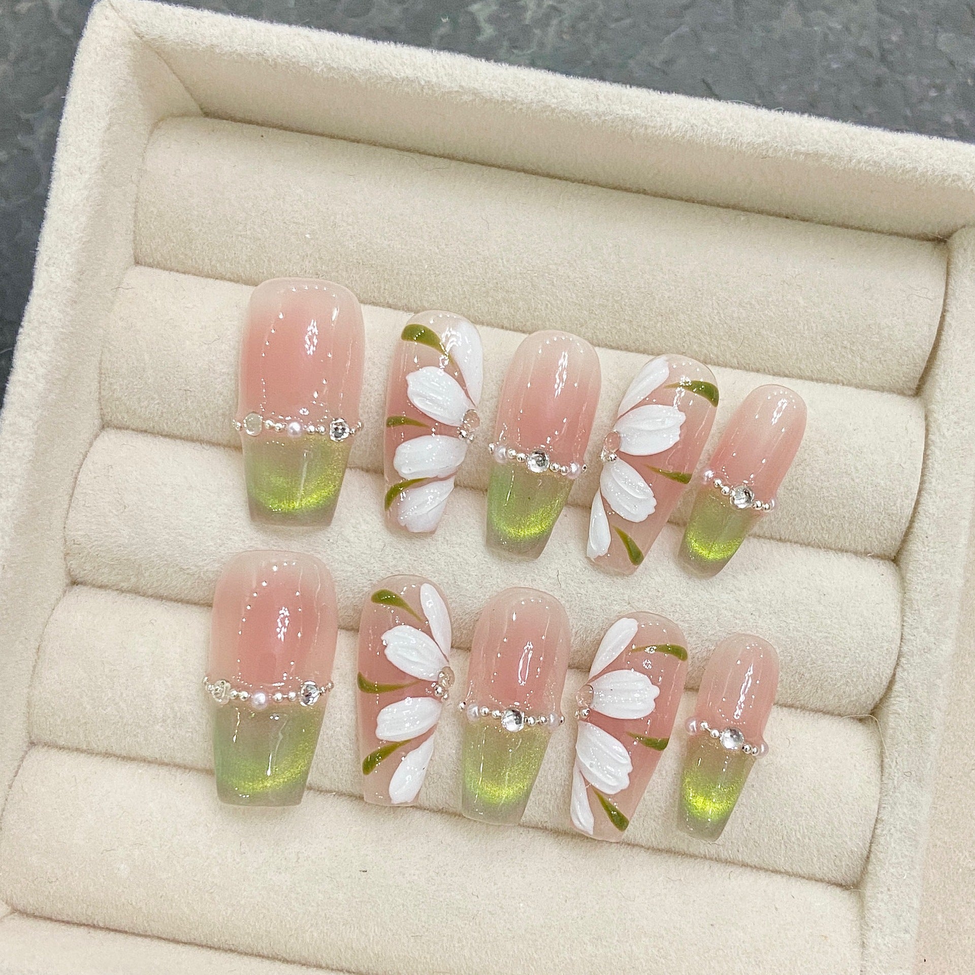 Set Of 10 Artificial Reusable Nails