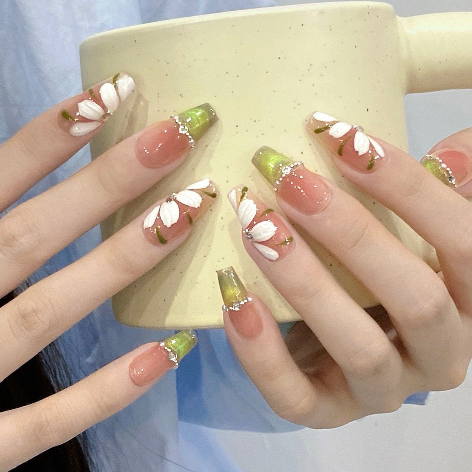 Set Of 10 Artificial Reusable Nails