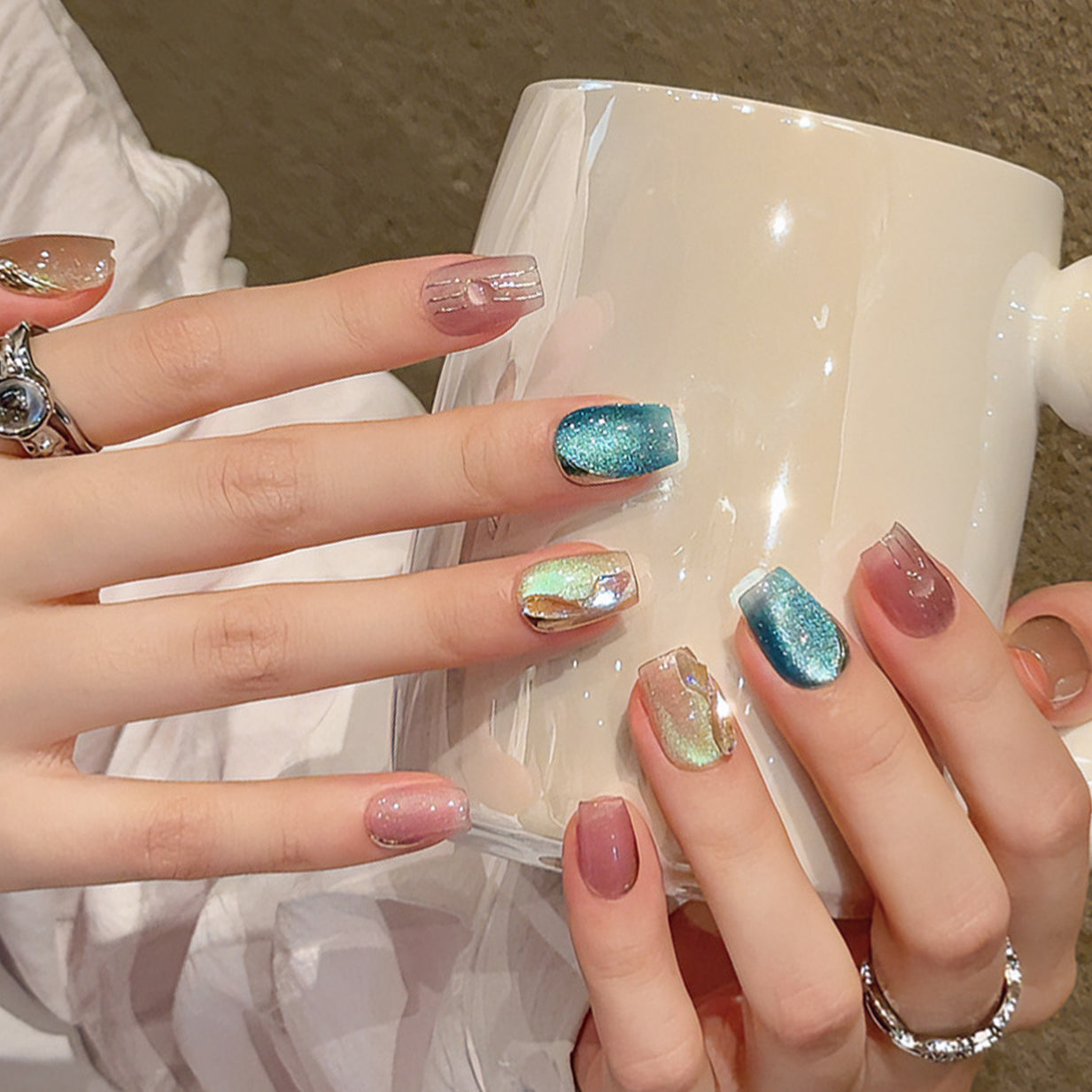 Set Of 10 Artificial Reusable Nails