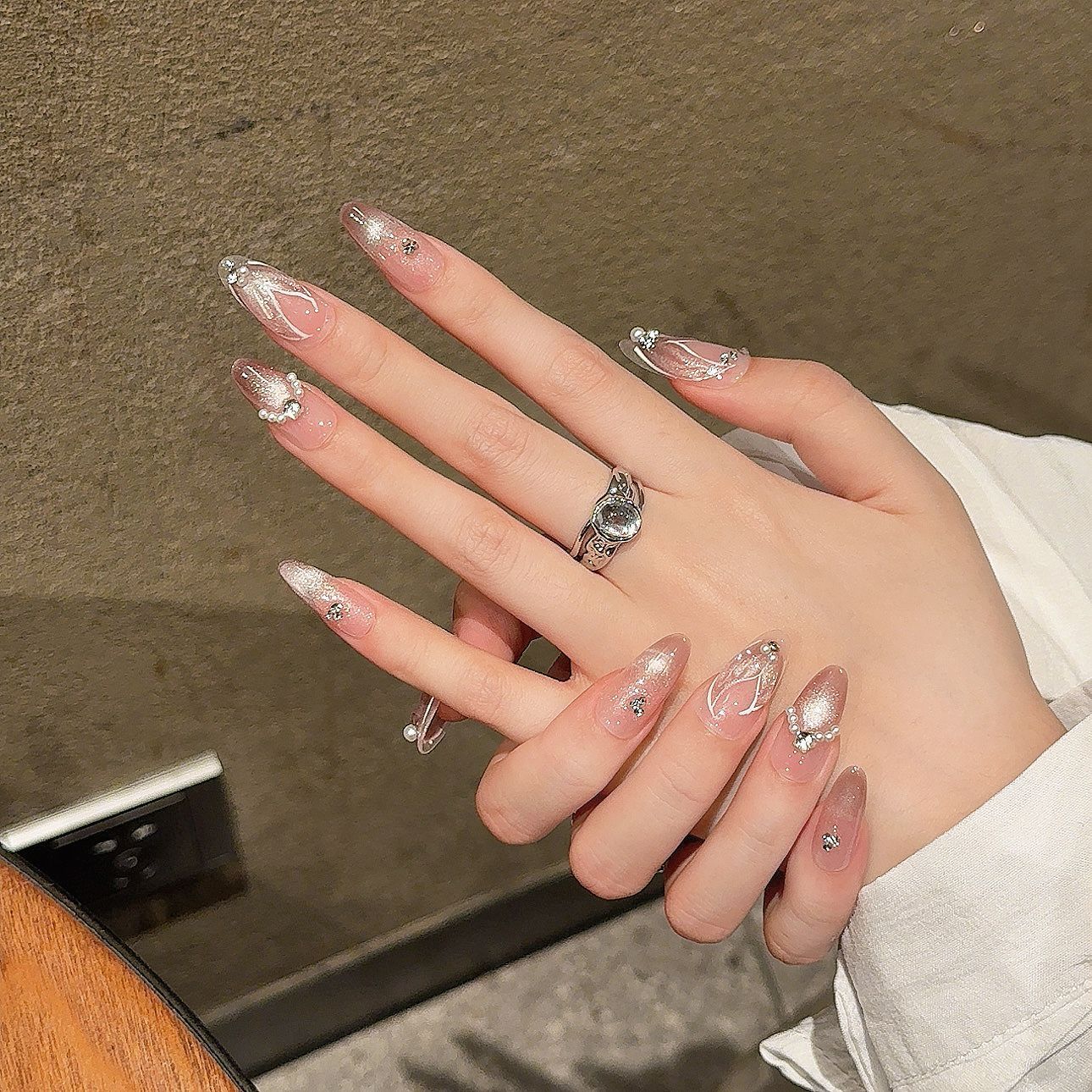 Set Of 10 Embellished Nail Extension