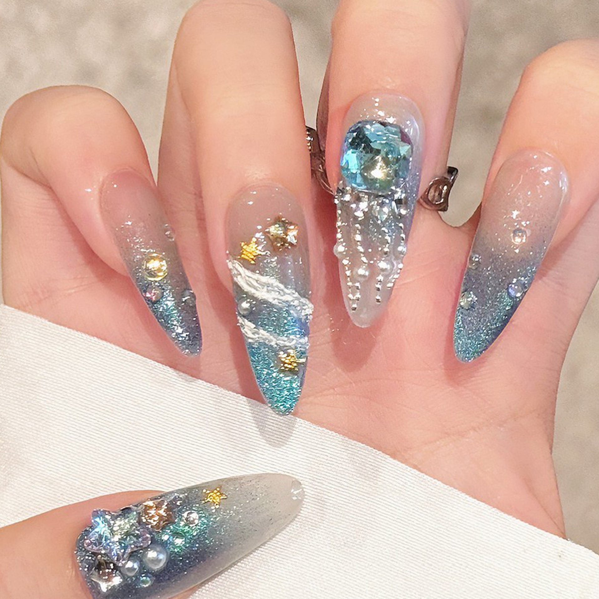 Set Of 10 Artificial Reusable Nails