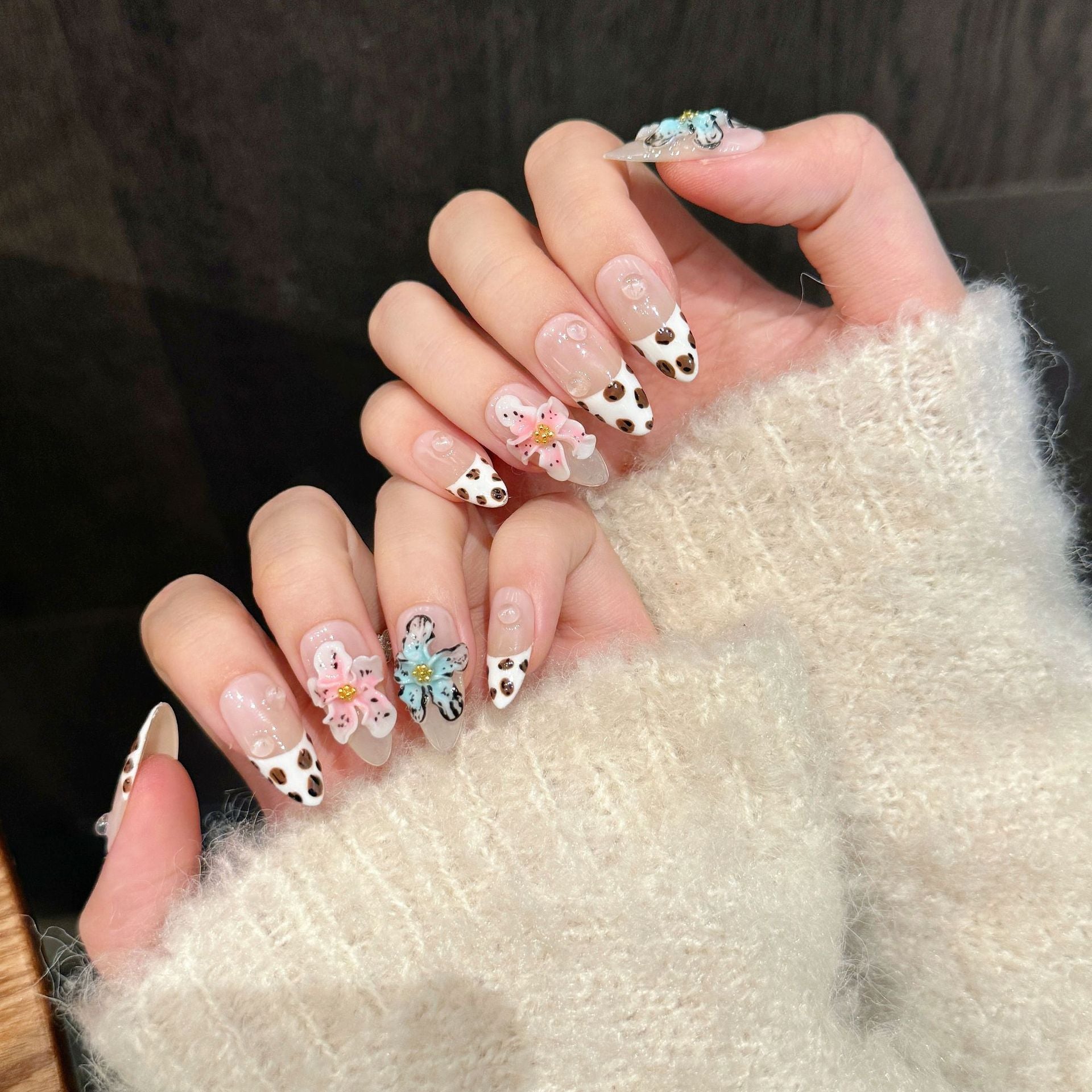 Set Of 10 Artificial Reusable Nail Extension
