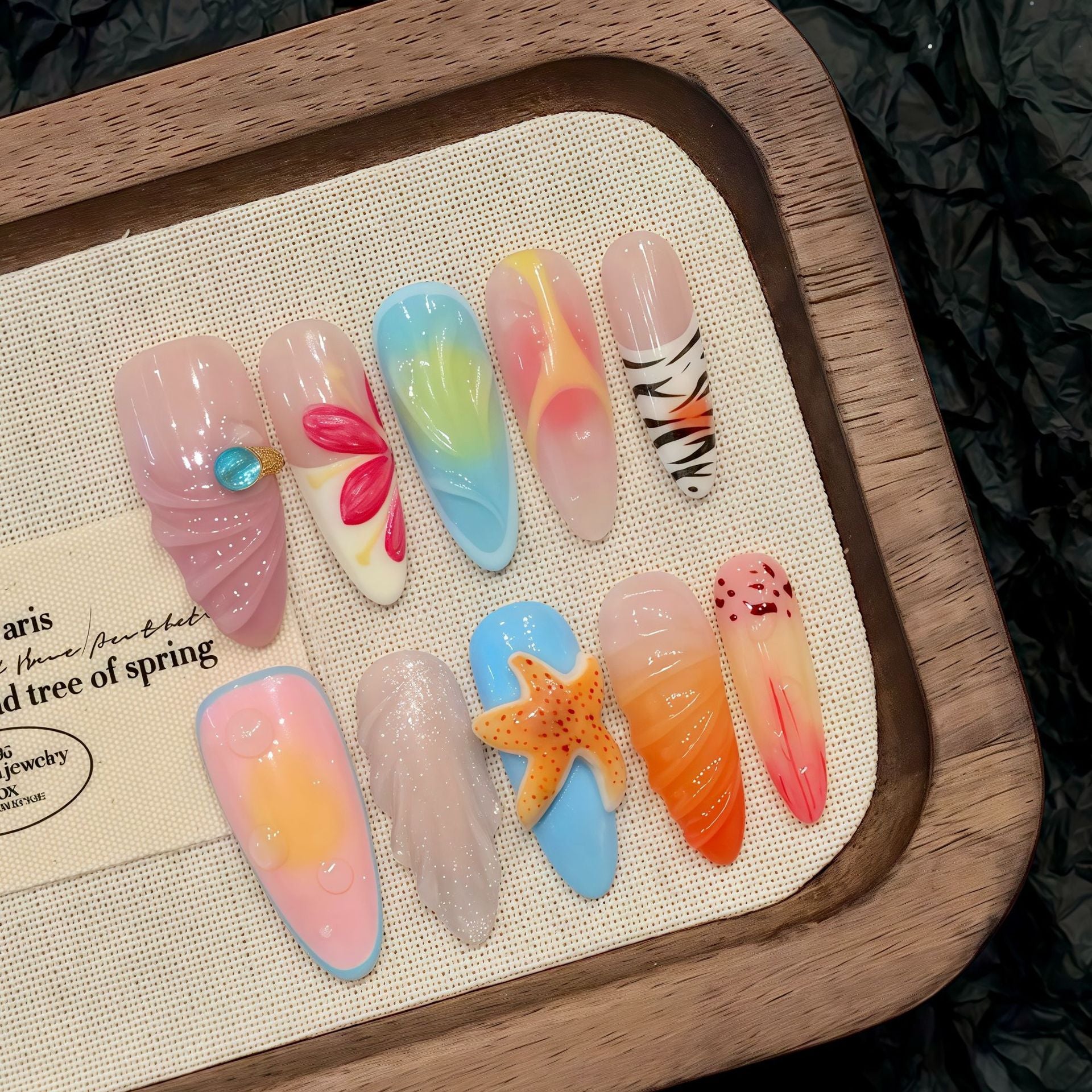 Set Of 10 Artificial Reusable Nails