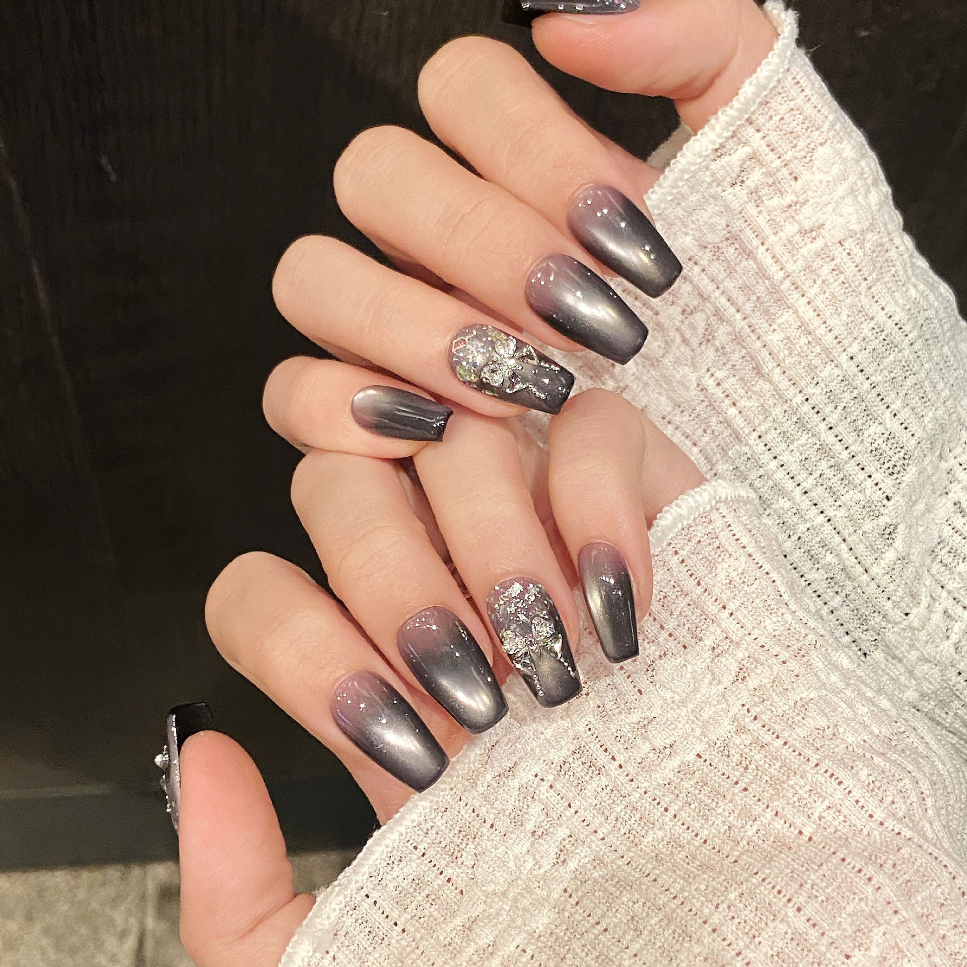 Set Of 10 Nail Extension - Black