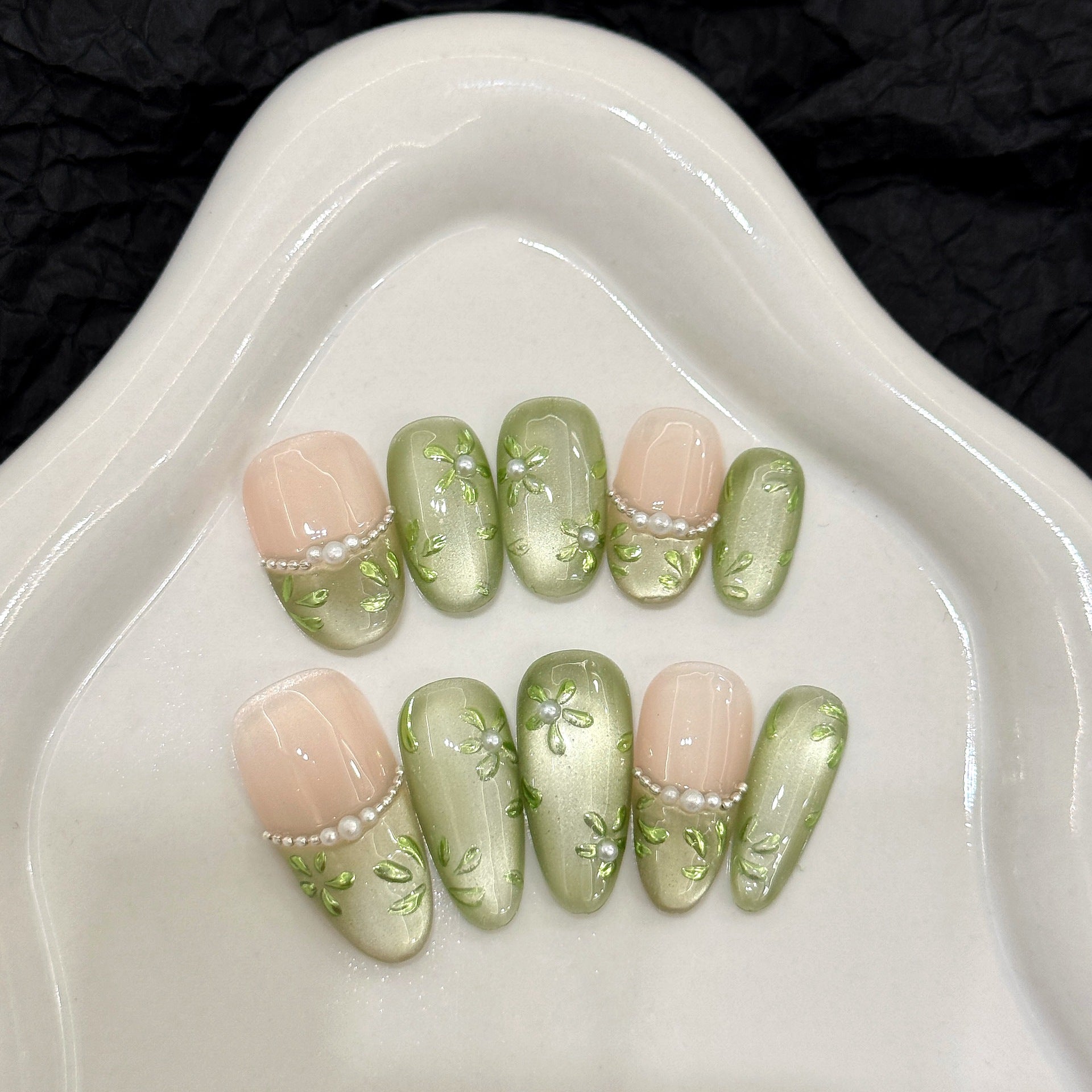 Set Of 10 Artificial Reusable Nail Extension- Green