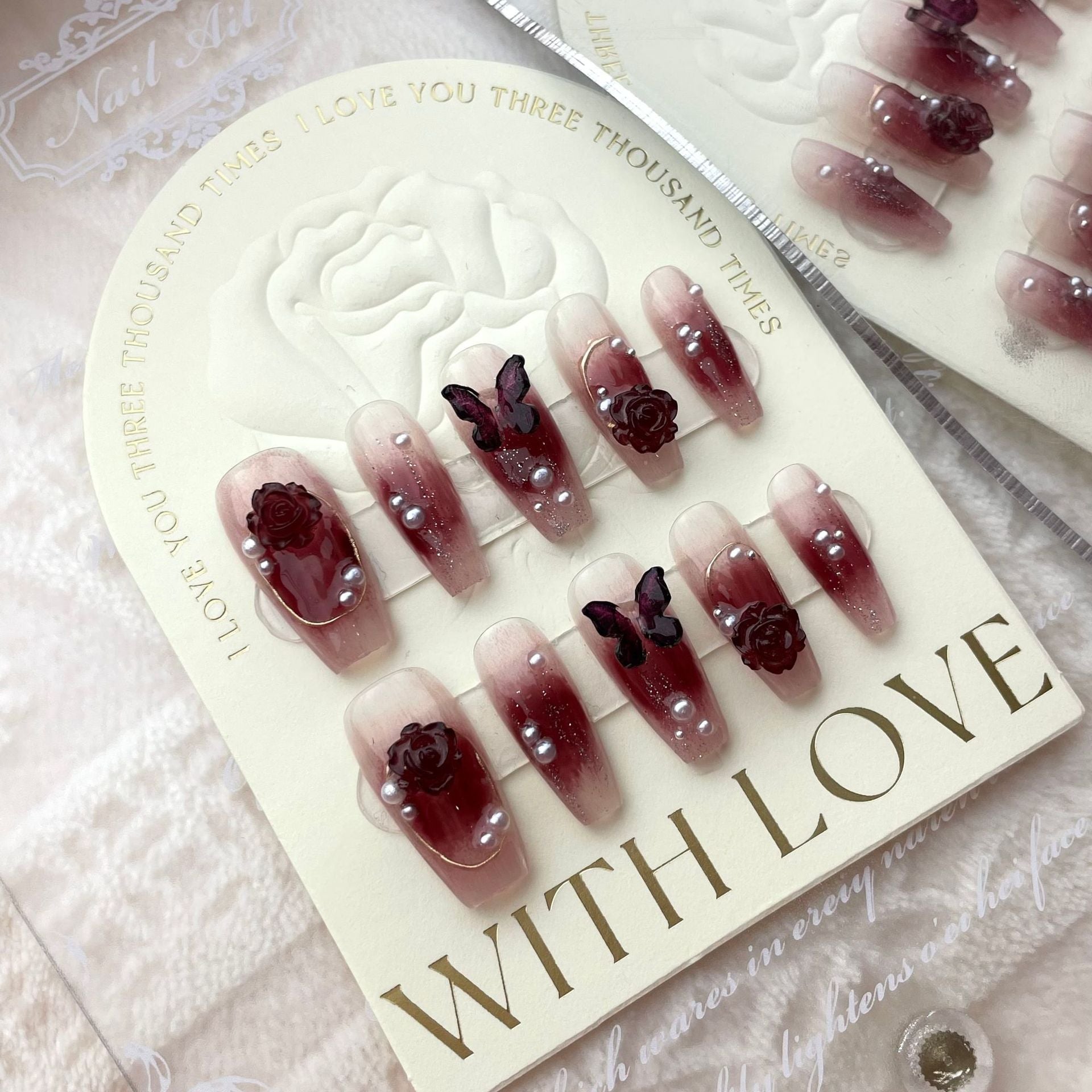 Set Of 10 Artificial Reusable Nails - Maroon