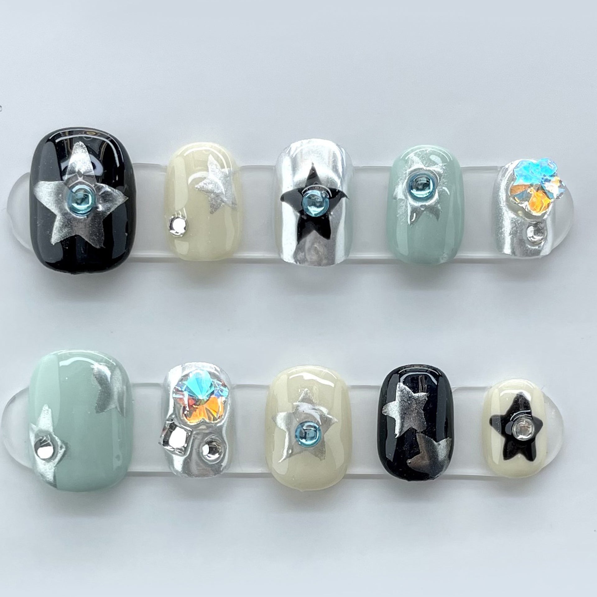 Set Of 10 Artificial Reusable Nails