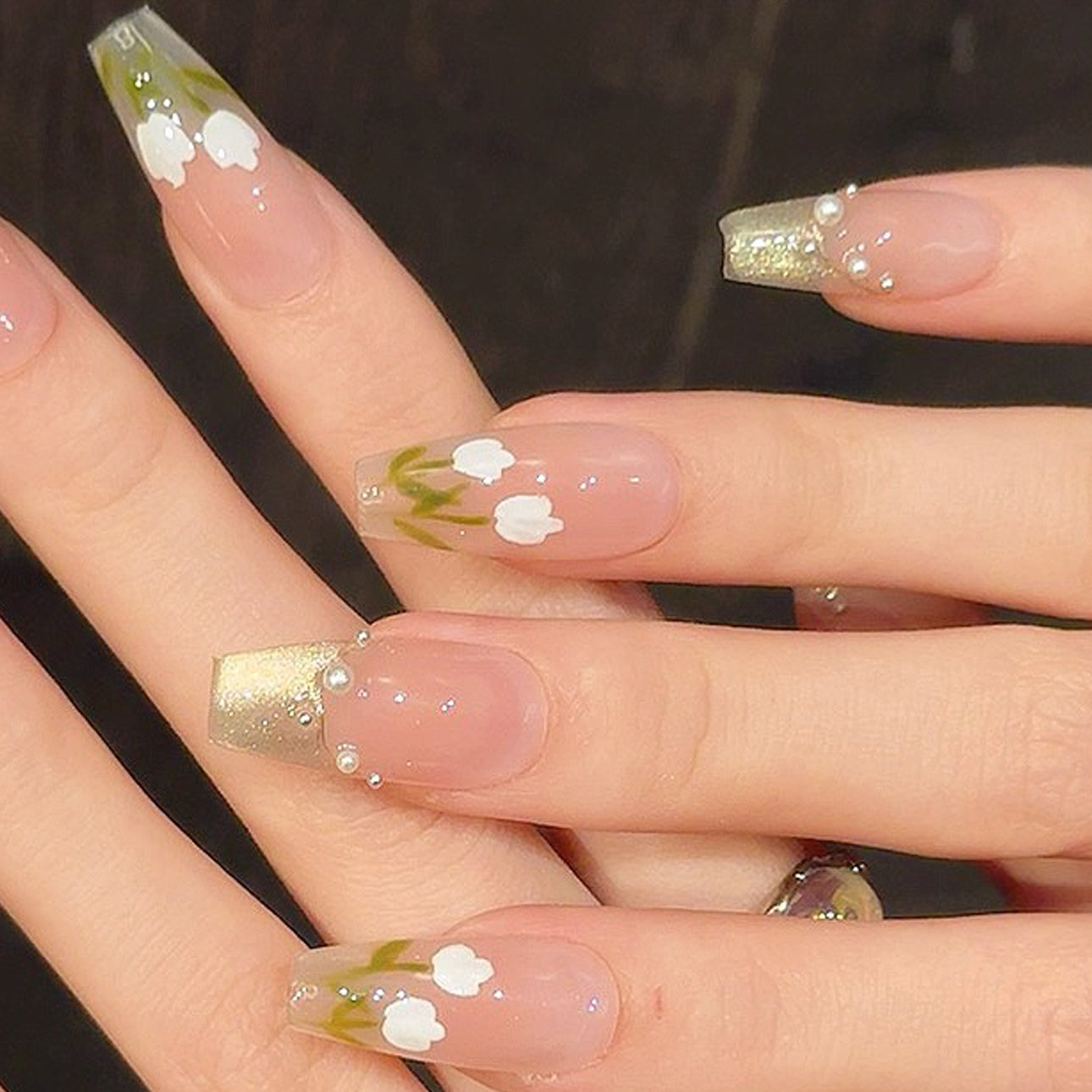 Set Of 10 Floral Nail Extension