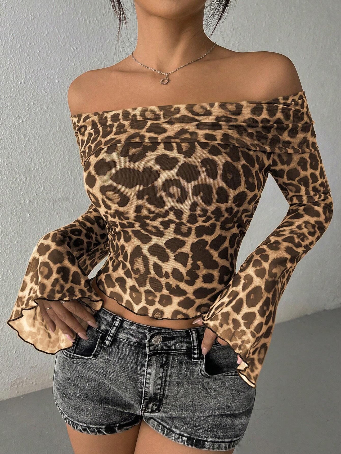 Print Off-Shoulder Bell Sleeve Georgette Fitted Crop Top