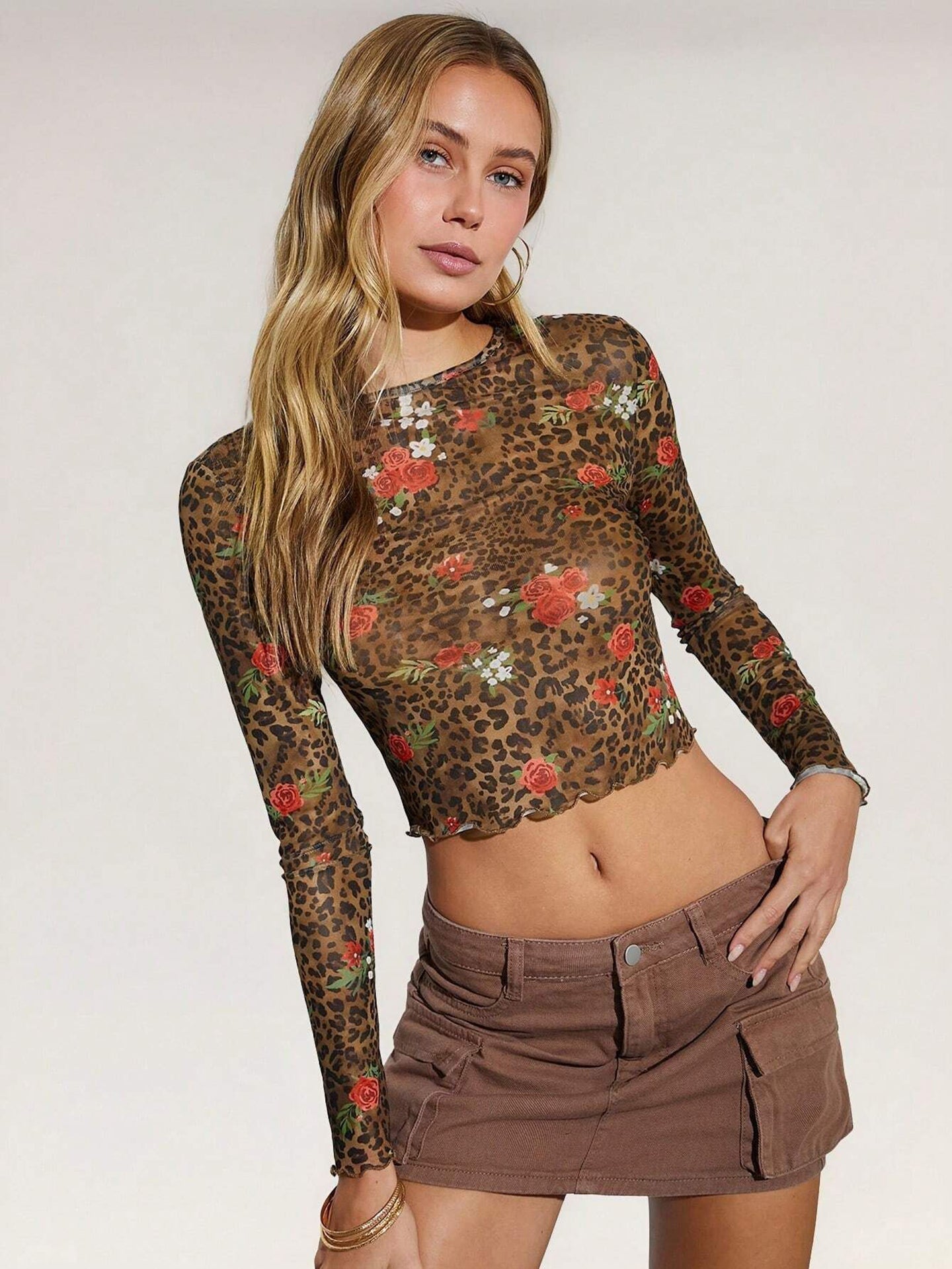 Women Floral Printed Boat Neck Crop Top
