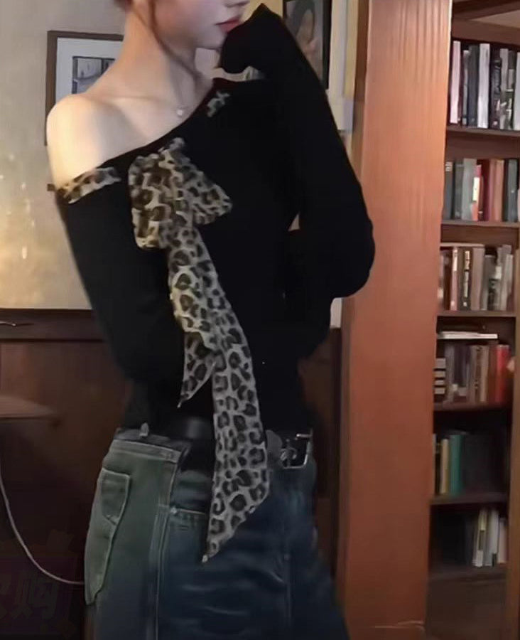 Women Ribbed One Shoulder Animal Print Top