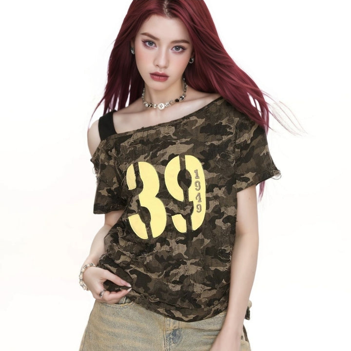 Women Colourblocked One Shoulder Top